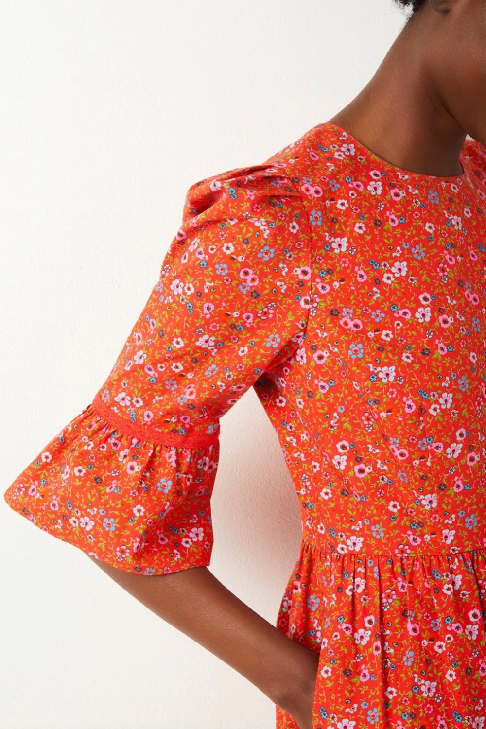 WYSE Red floral print dress