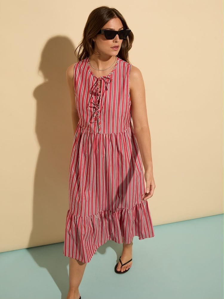 Baukjen Red Devia Tie Midi Dress
Size 10