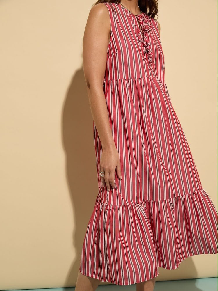 Baukjen Red Devia Tie Midi Dress
Size 10